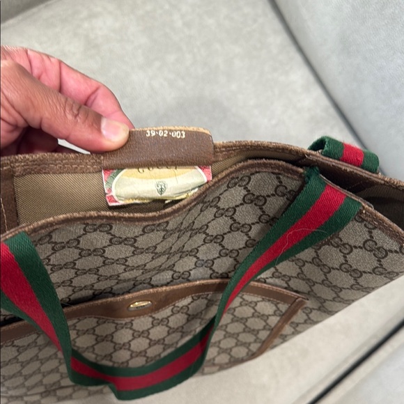 Gucci Cream and Brown Tote Bag with Iconic Monogram - Picture 7 of 10